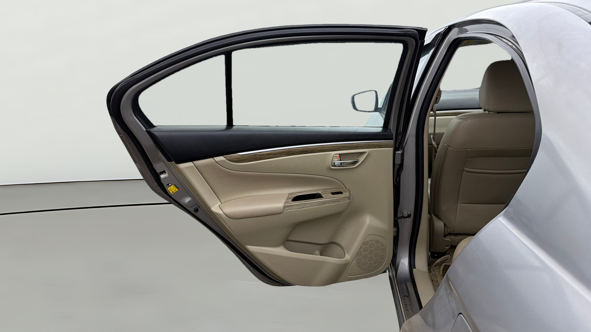View 2020 Maruti Suzuki 1000 Base Variant Image 15 Used 2020 Maruti Suzuki 1000 Base Variant Image 15