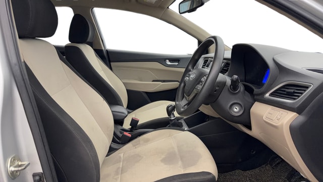 View Hyundai Verna Image 27 Used Hyundai Verna Image 27