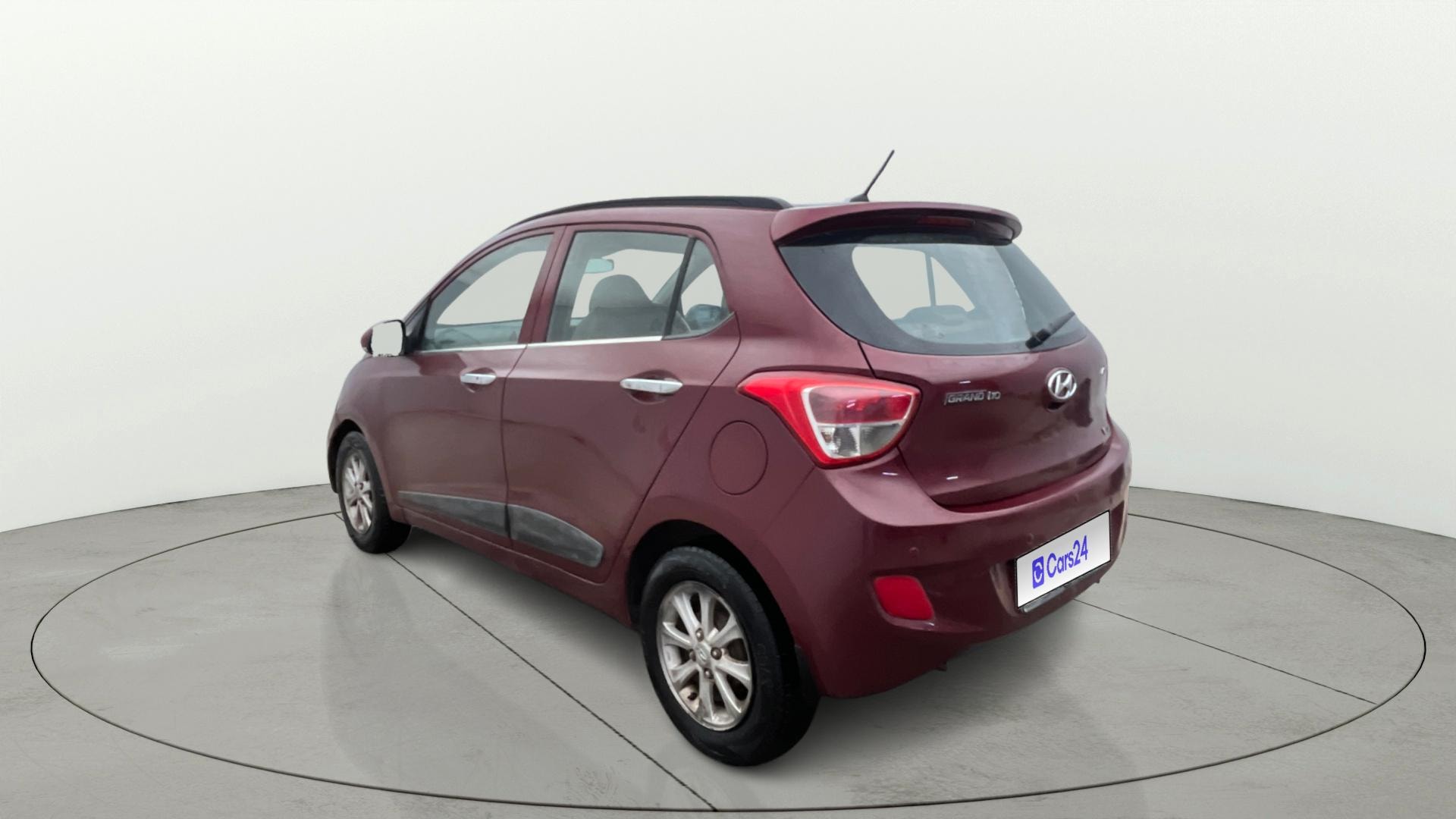 View 2014 Hyundai Grand i10 Asta AT 1.2 Kappa VTVT Image 2 Used 2014 Hyundai Grand i10 Asta AT 1.2 Kappa VTVT Image 2