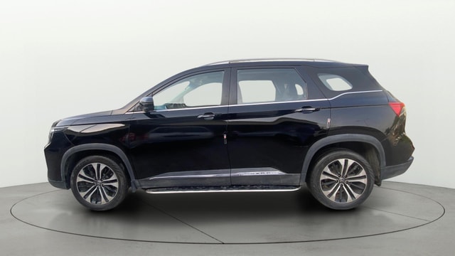 View MG Hector Plus Image 28 Used MG Hector Plus Image 28