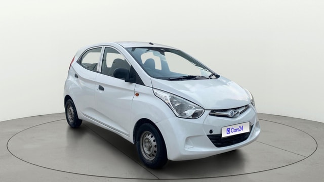 View Hyundai EON Image 35 Used Hyundai EON Image 35