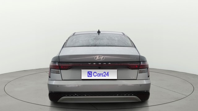 View Hyundai Verna Image 43 Used Hyundai Verna Image 43