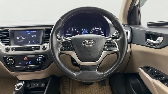 View Hyundai Verna Image 13 Used Hyundai Verna Image 13