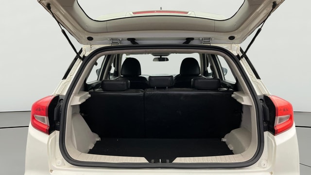 View Mahindra XUV300 Image 39 Used Mahindra XUV300 Image 39