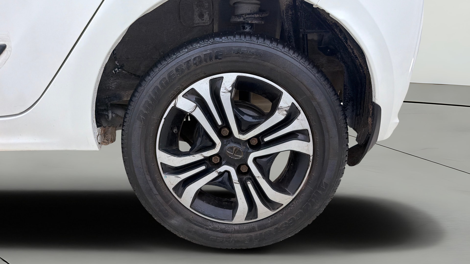Used 2022 Tata Tiago Used 2022 Tata Tiago