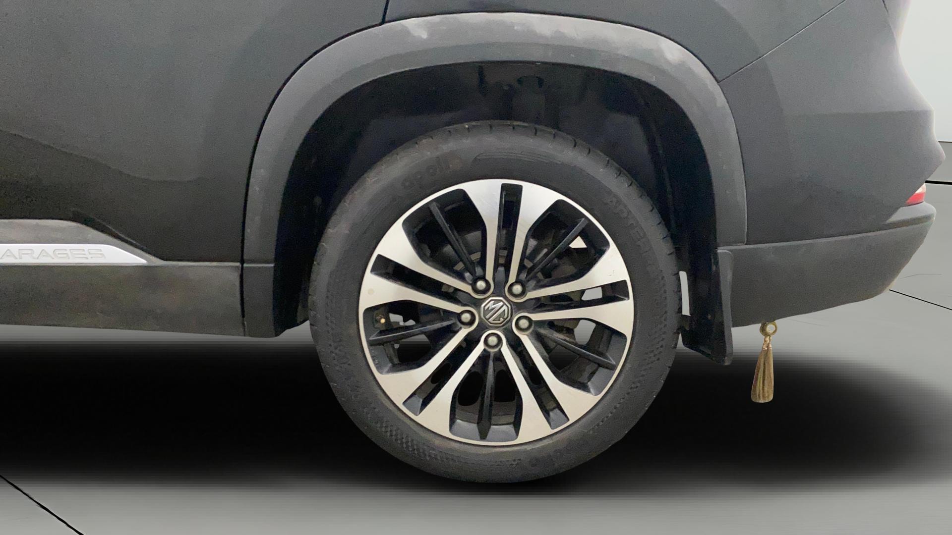 View 2022 MG Hector Plus Sharp Turbo 6 Seater Diesel Image 8 Used 2022 MG Hector Plus Sharp Turbo 6 Seater Diesel Image 8