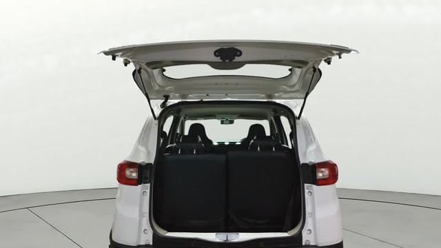 View Renault Triber Image 17 Used Renault Triber Image 17