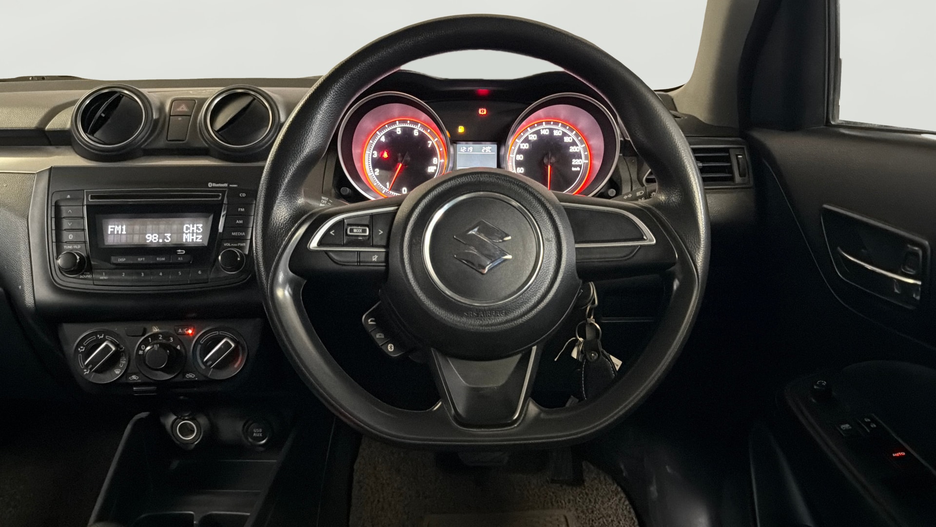 View 2020 Maruti Suzuki 1000 Base Variant Image 20 Used 2020 Maruti Suzuki 1000 Base Variant Image 20
