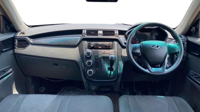View Mahindra KUV100 Image 15 Used Mahindra KUV100 Image 15