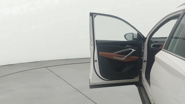 View MG Hector Image 33 Used MG Hector Image 33