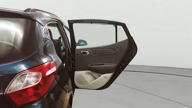 View Hyundai Grand i10 Nios Image 7 Used Hyundai Grand i10 Nios Image 7