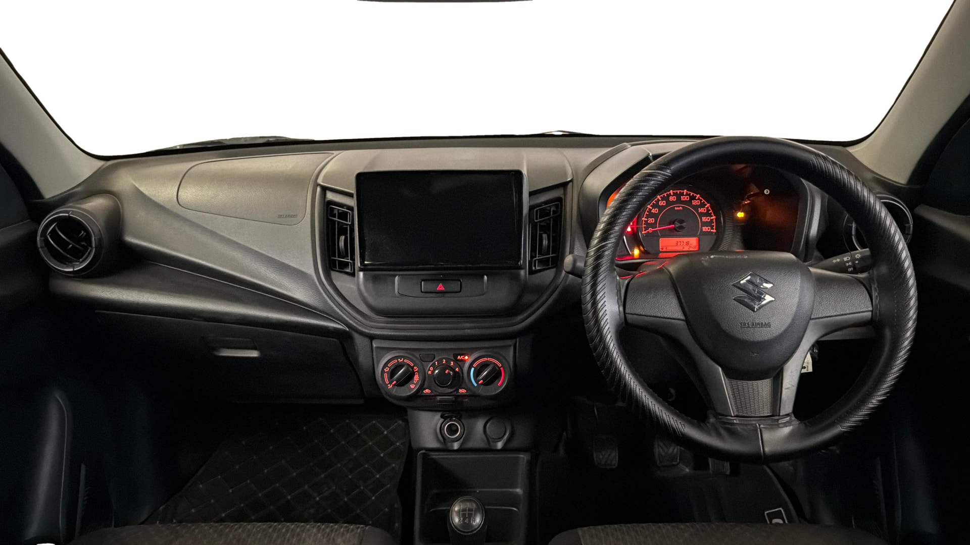 View 2022 Maruti Suzuki 1000 Base Variant Image 15 Used 2022 Maruti Suzuki 1000 Base Variant Image 15