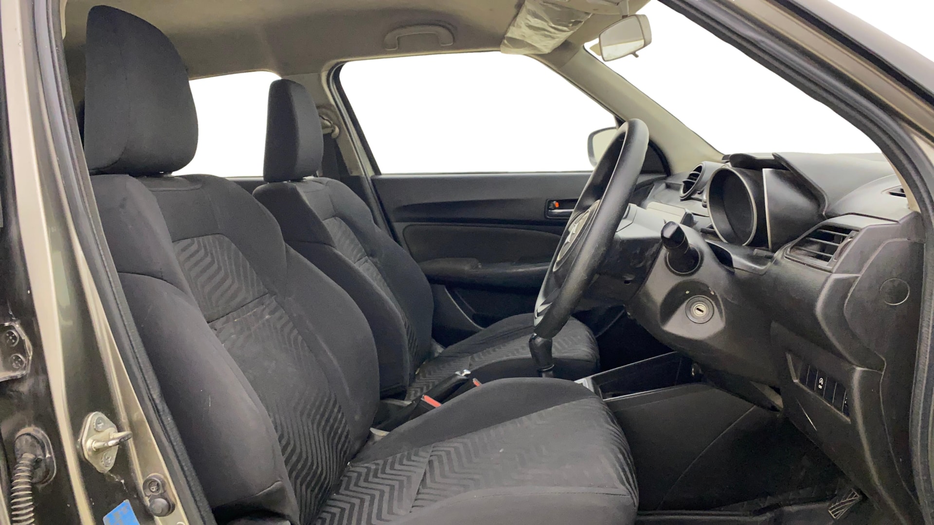 View 2022 Maruti Suzuki 1000 Base Variant Image 25 Used 2022 Maruti Suzuki 1000 Base Variant Image 25