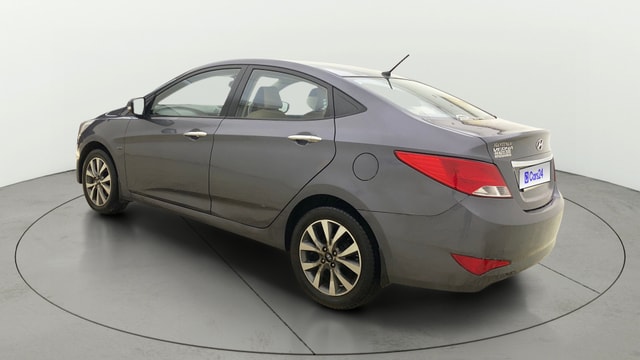 View Hyundai Fluidic Verna Image 2 Used Hyundai Fluidic Verna Image 2