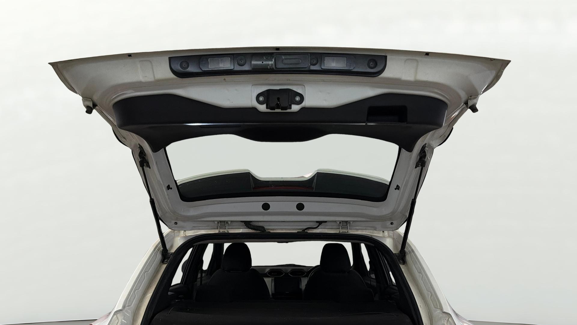 Used 2022 Nissan Magnite Used 2022 Nissan Magnite