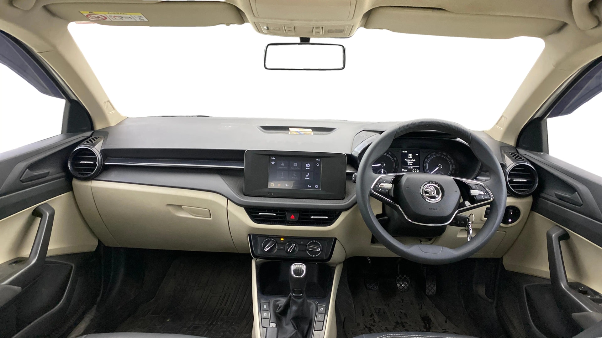 View 2023 Skoda Slavia Active 1.0 TSI MT Image 15 Used 2023 Skoda Slavia Active 1.0 TSI MT Image 15