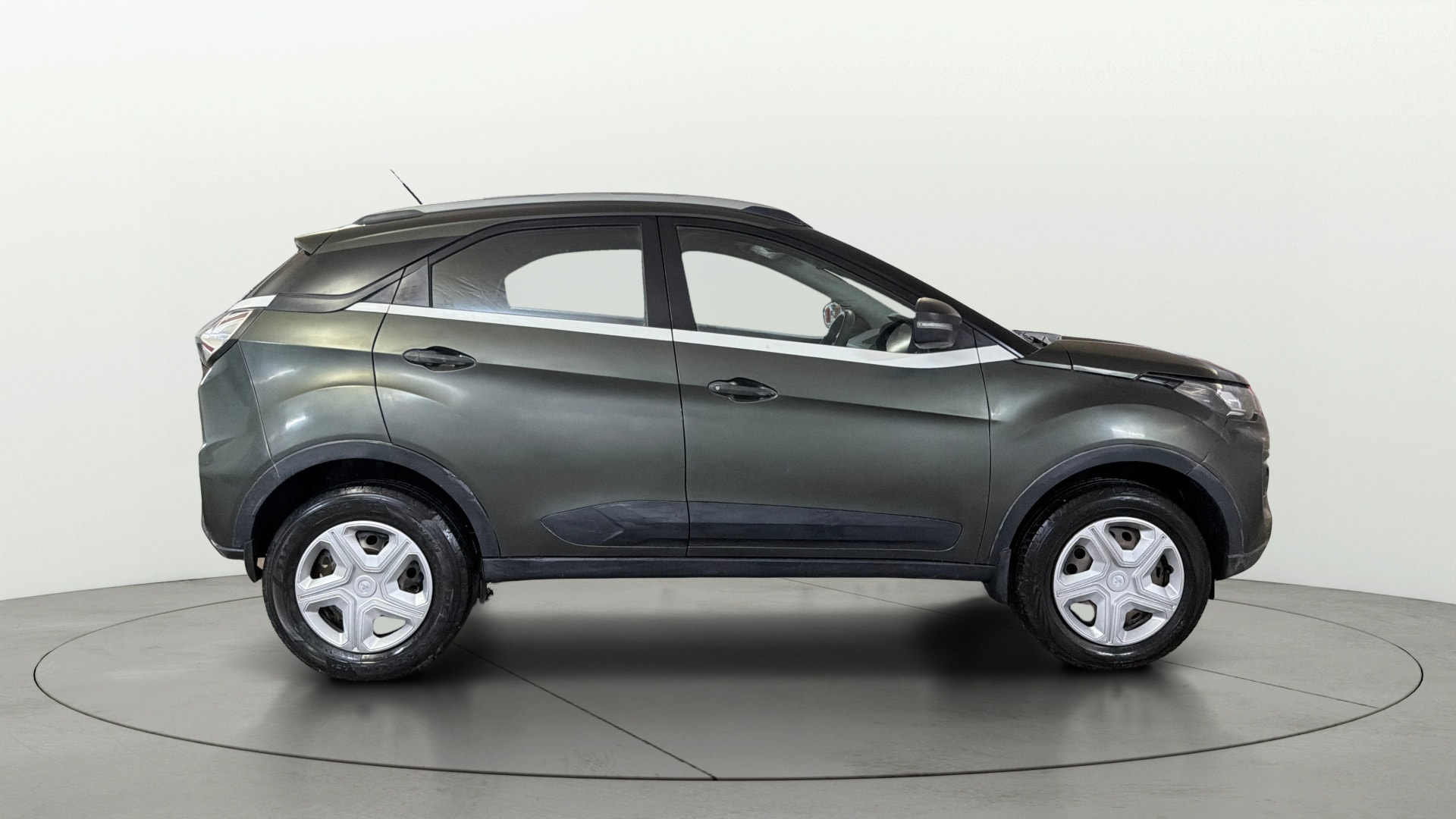 View 2020 Tata Nexon Revotron XMA AMT Image 8 Used 2020 Tata Nexon Revotron XMA AMT Image 8