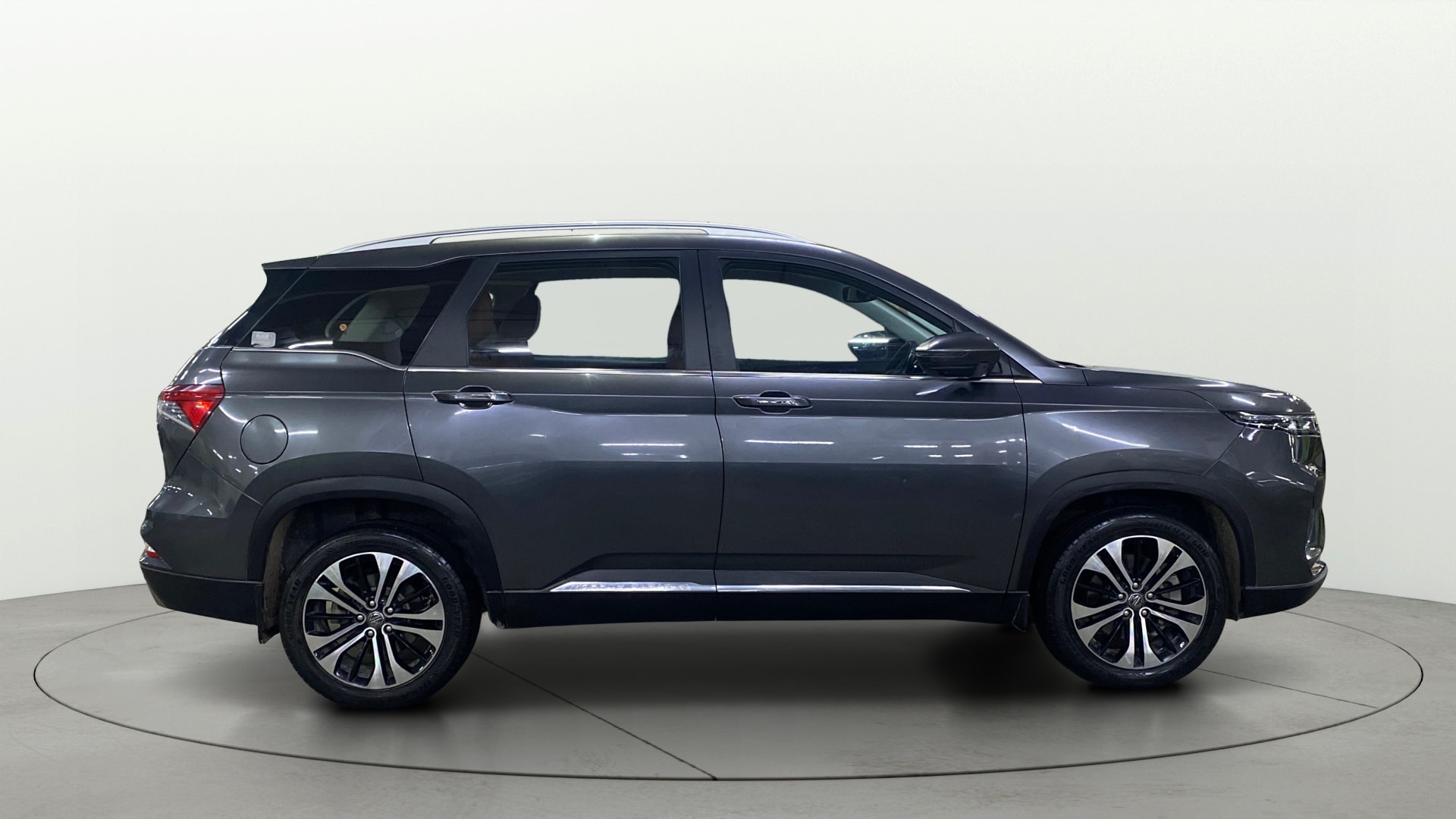 View 2022 MG Hector Plus Sharp CVT Petrol Image 29 Used 2022 MG Hector Plus Sharp CVT Petrol Image 29