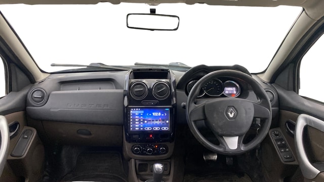 View Renault Duster Image 15 Used Renault Duster Image 15