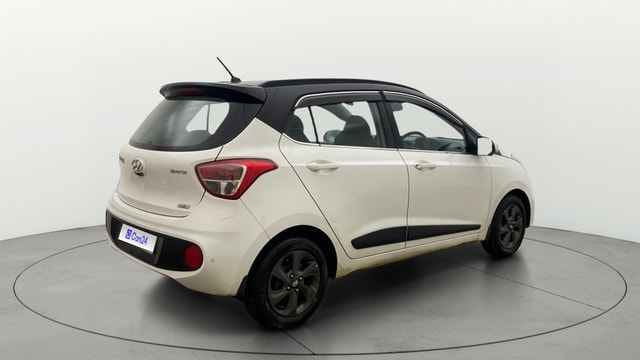 View Hyundai Grand i10 Image 42 Used Hyundai Grand i10 Image 42
