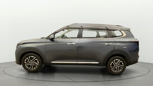 View Kia Carens Image 28 Used Kia Carens Image 28