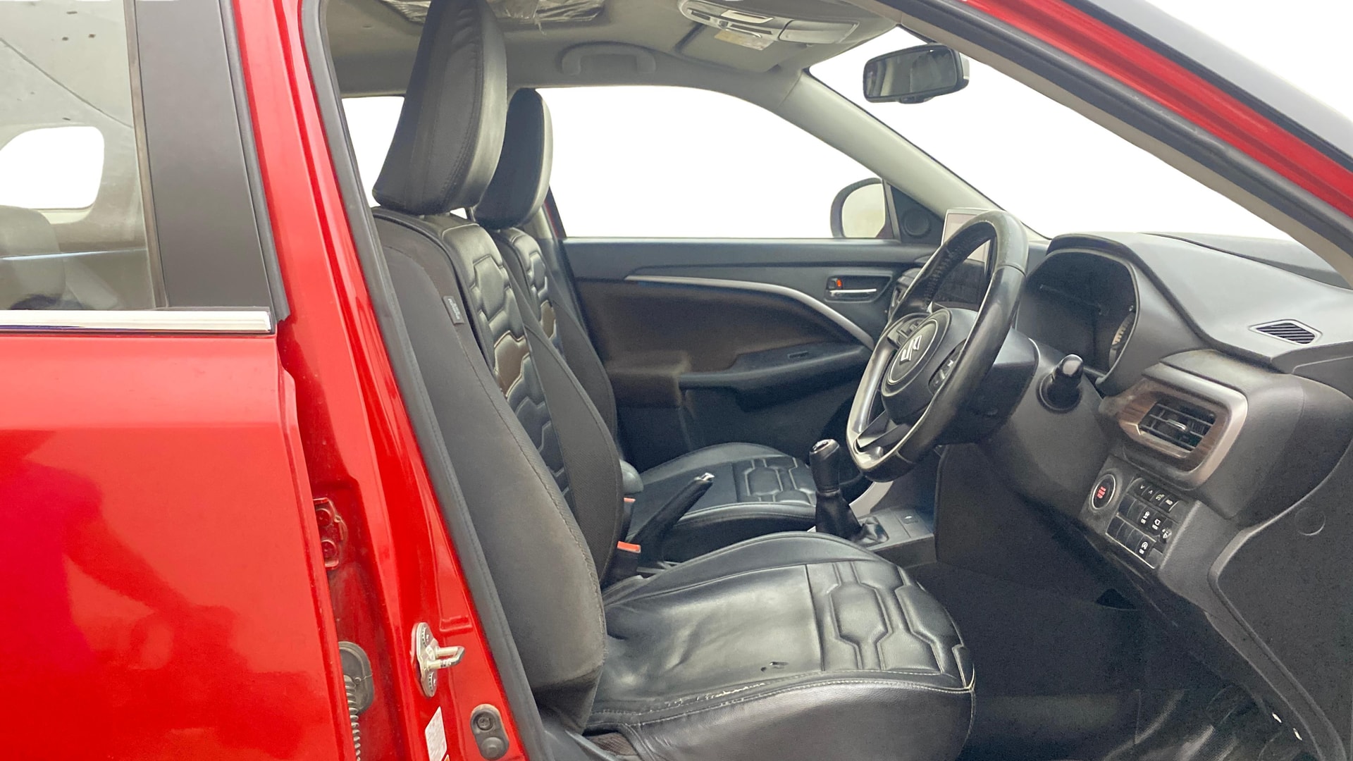 View 2024 Maruti Suzuki 1000 Base Variant Image 26 Used 2024 Maruti Suzuki 1000 Base Variant Image 26