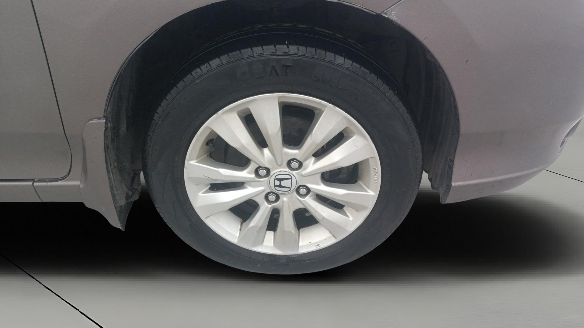 View 2013 Honda City ZX MT Diesel Anniversary Edition Image 41 Used 2013 Honda City ZX MT Diesel Anniversary Edition Image 41