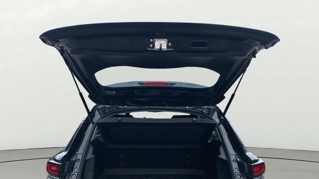 View Toyota Urban Cruiser Hyryder Image 32 Used Toyota Urban Cruiser Hyryder Image 32