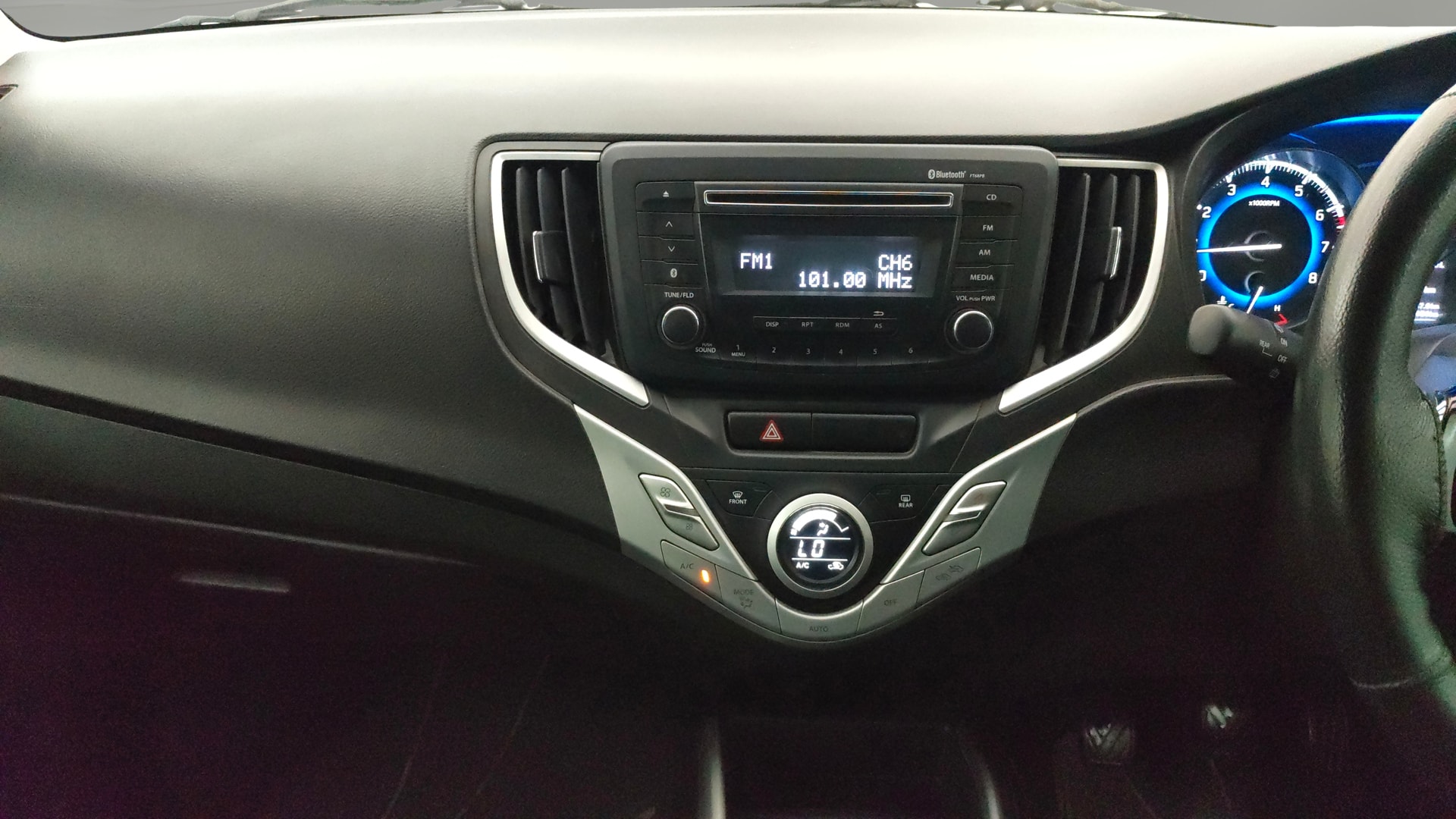 View 2019 Maruti Suzuki 1000 Base Variant Image 17 Used 2019 Maruti Suzuki 1000 Base Variant Image 17