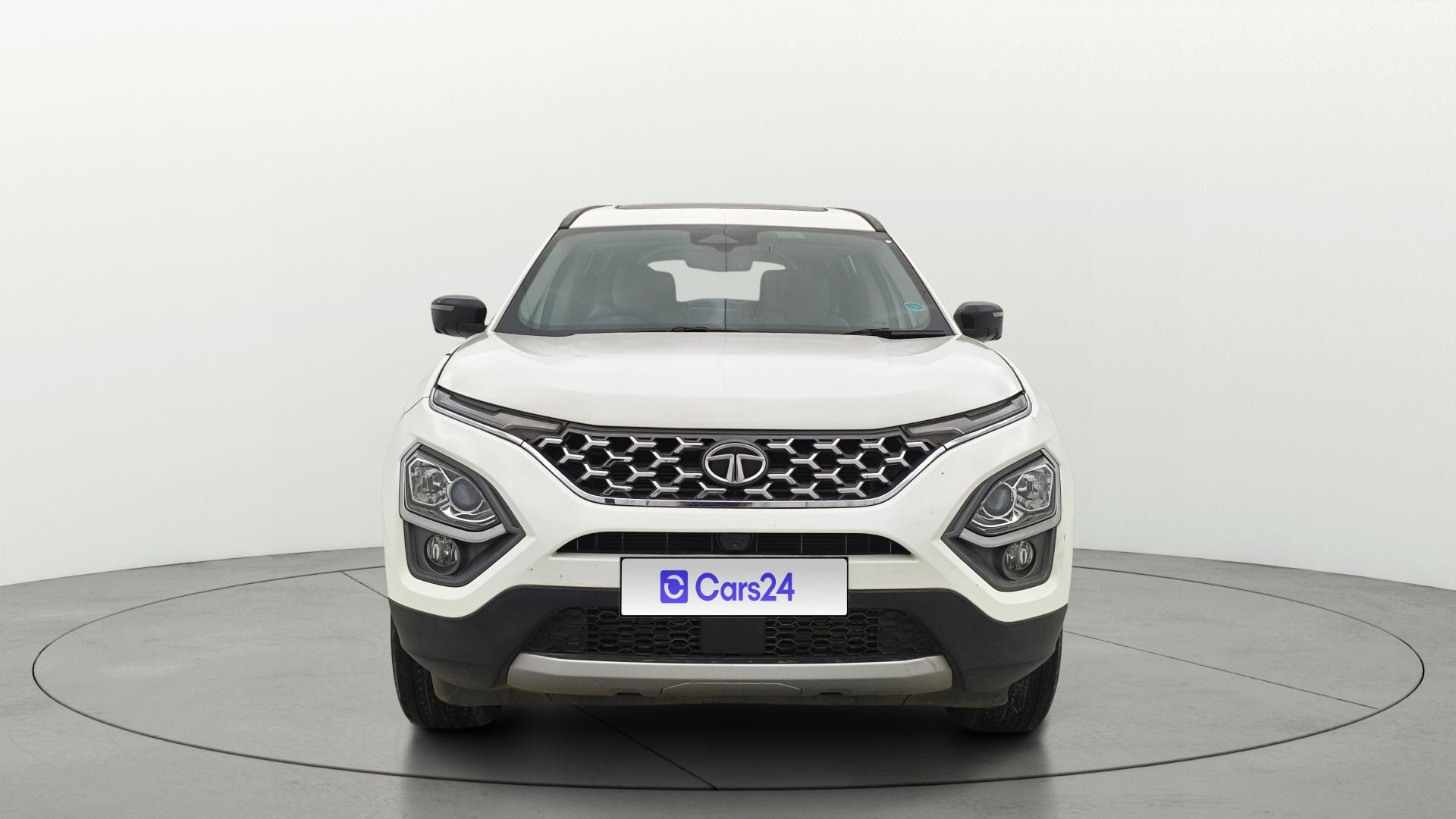 Used 2023 Tata Safari Used 2023 Tata Safari