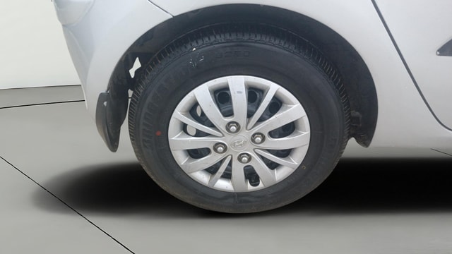 View Hyundai i10 Image 31 Used Hyundai i10 Image 31