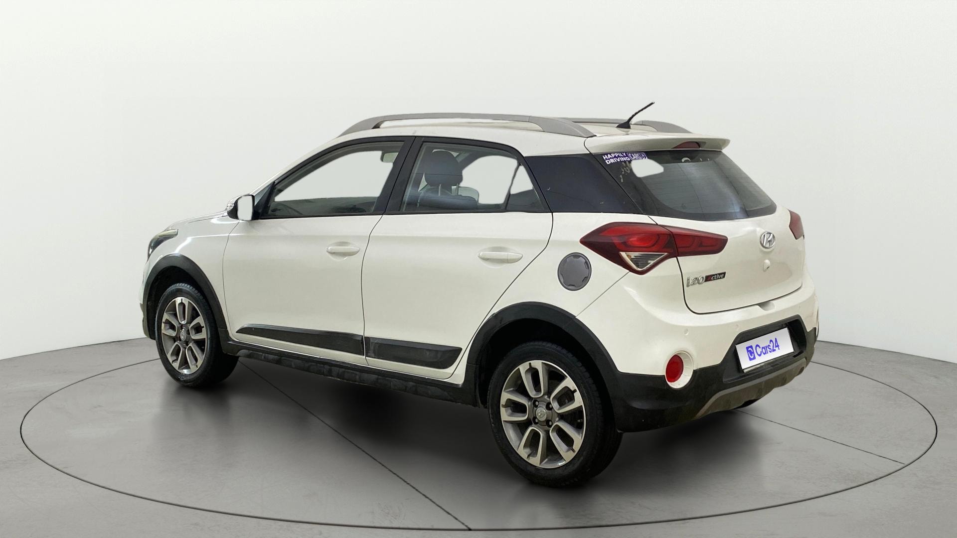 View 2017 Hyundai i20 Active 1.2 S Image 2 Used 2017 Hyundai i20 Active 1.2 S Image 2