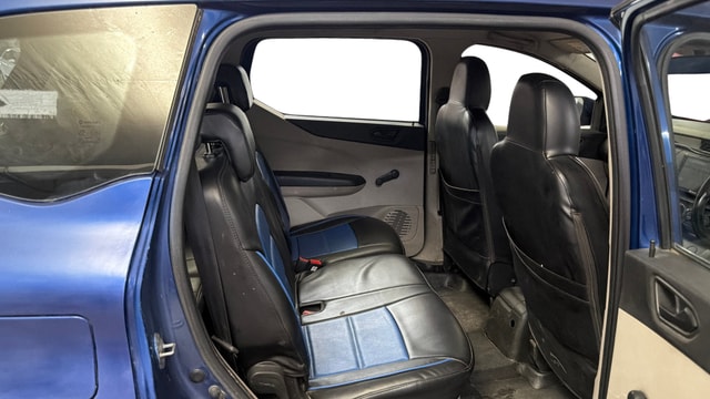 View Renault Triber Image 35 Used Renault Triber Image 35