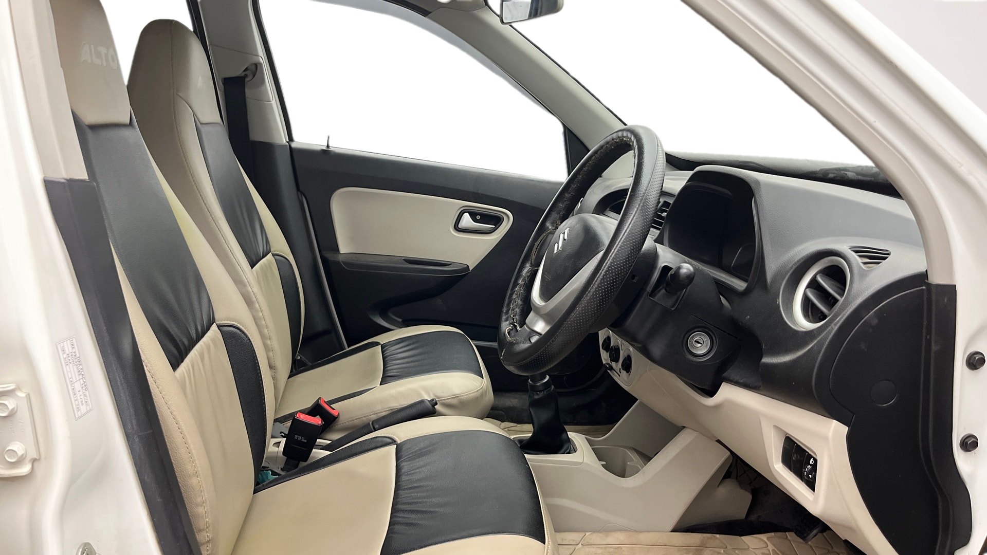 View 2020 Maruti Suzuki 1000 Base Variant Image 25 Used 2020 Maruti Suzuki 1000 Base Variant Image 25