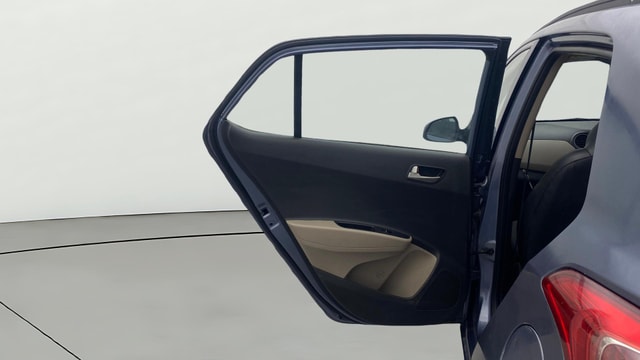 View Hyundai Grand i10 Image 14 Used Hyundai Grand i10 Image 14