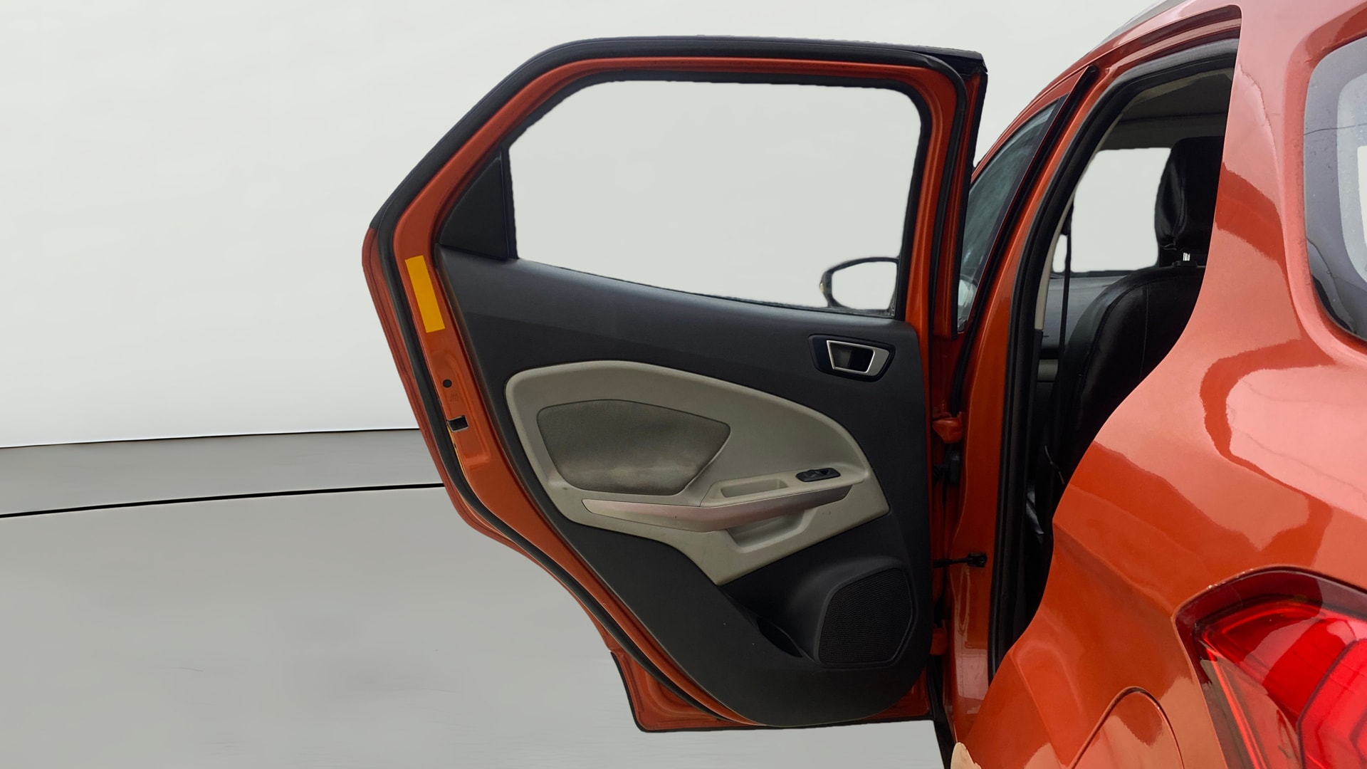 View 2014 Ford EcoSport 1.5 TDCi Diesel Ambiente BS IV Image 22 Used 2014 Ford EcoSport 1.5 TDCi Diesel Ambiente BS IV Image 22
