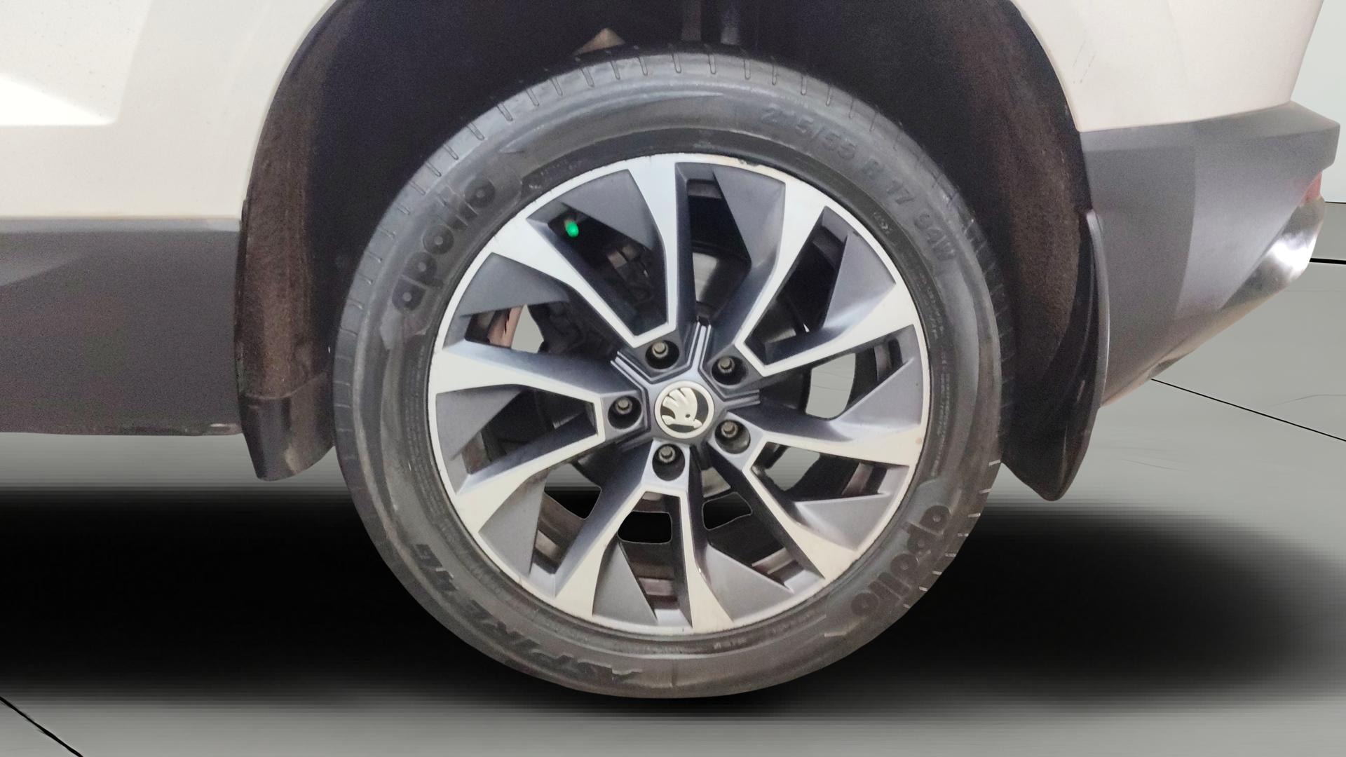 View 2020 Skoda Karoq Style AT Image 12 Used 2020 Skoda Karoq Style AT Image 12