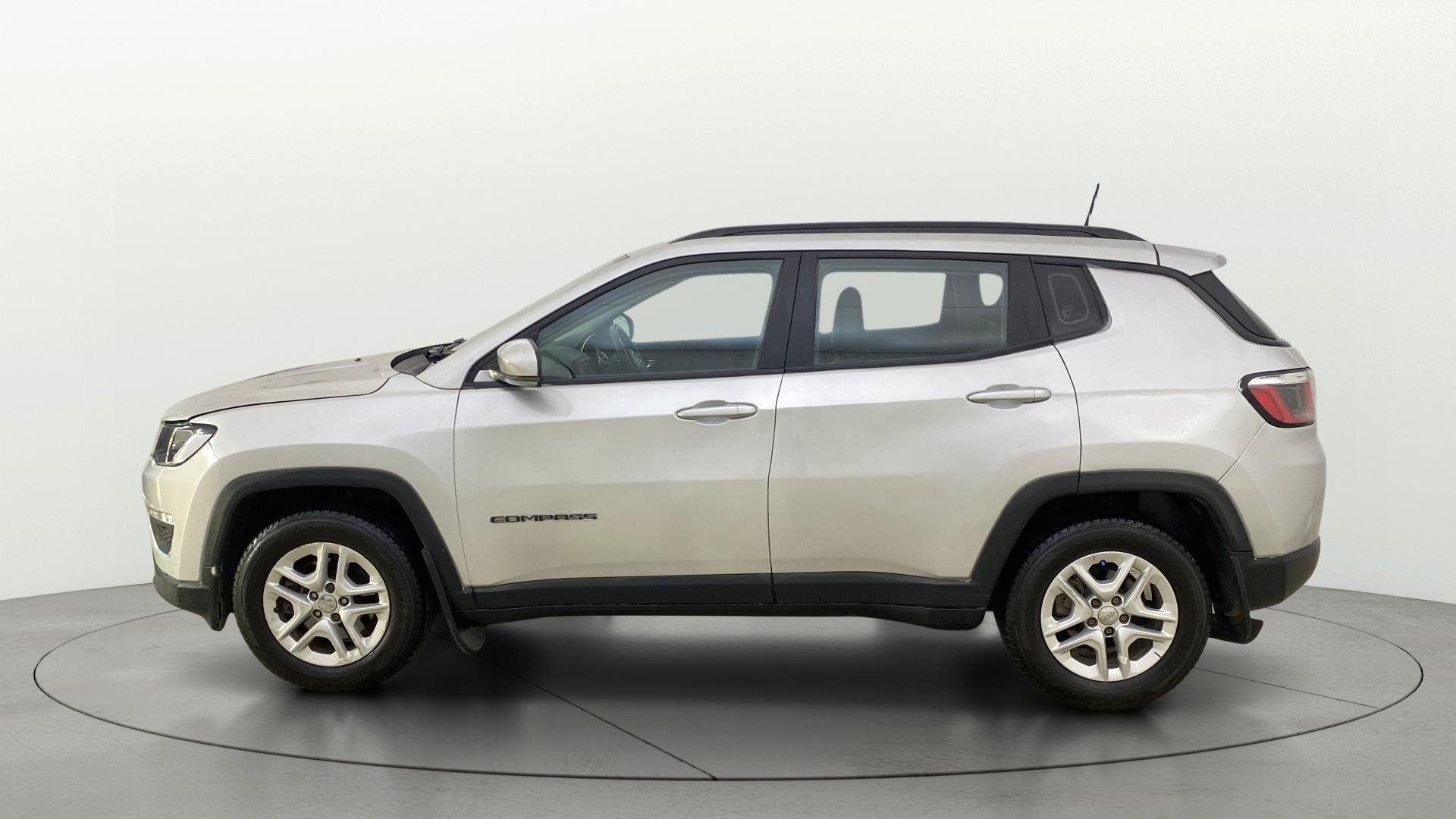 View 2020 Jeep Compass Sport Plus Diesel BS IV Image 5 Used 2020 Jeep Compass Sport Plus Diesel BS IV Image 5