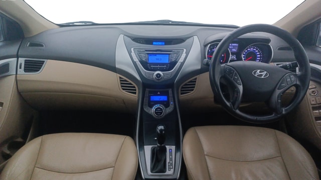 View Hyundai Elantra Image 16 Used Hyundai Elantra Image 16