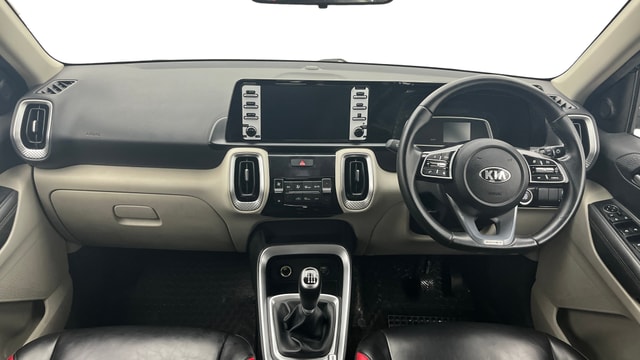 View Kia Sonet Image 16 Used Kia Sonet Image 16