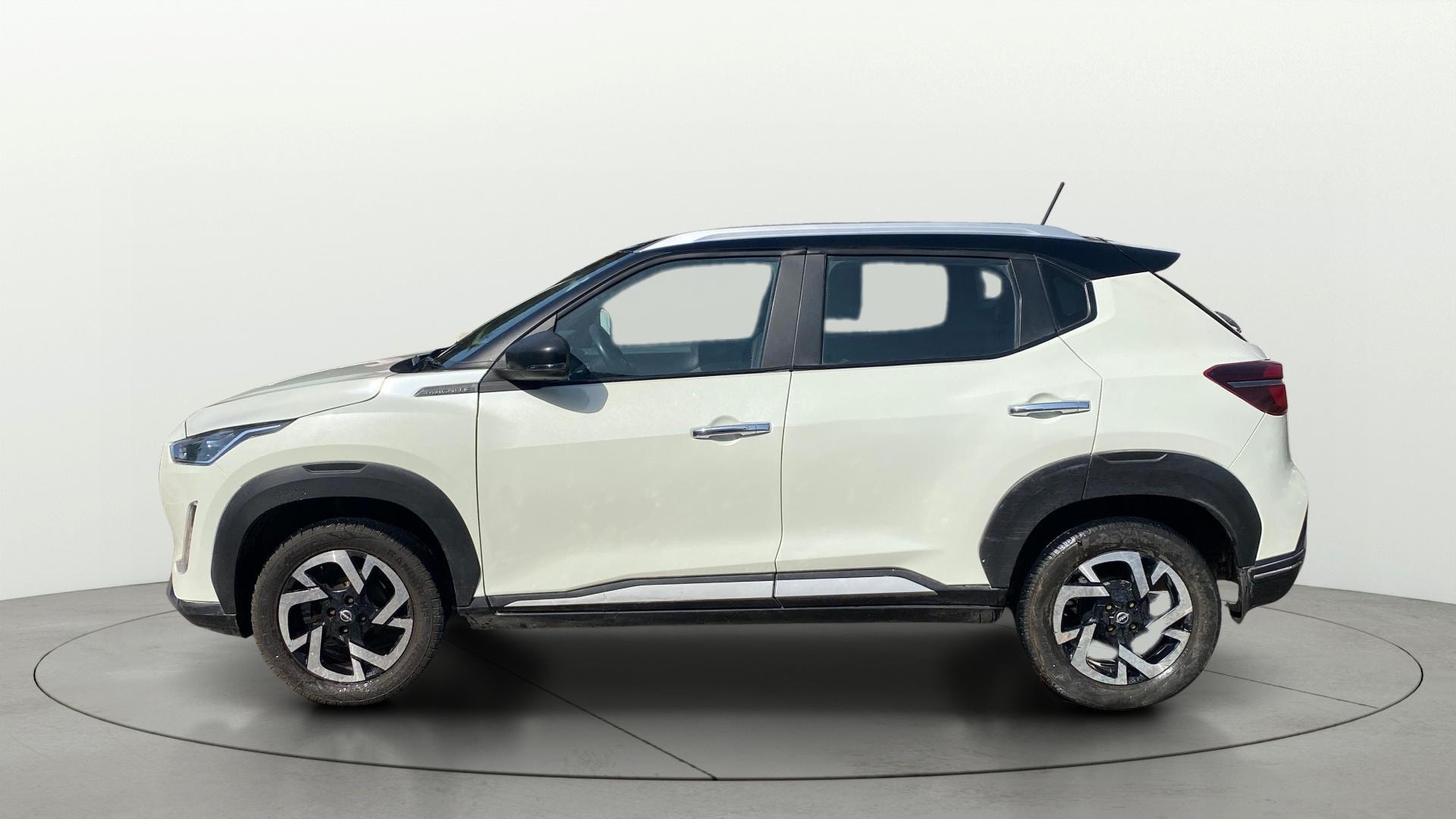 View 2021 Nissan Magnite XV Image 6 Used 2021 Nissan Magnite XV Image 6