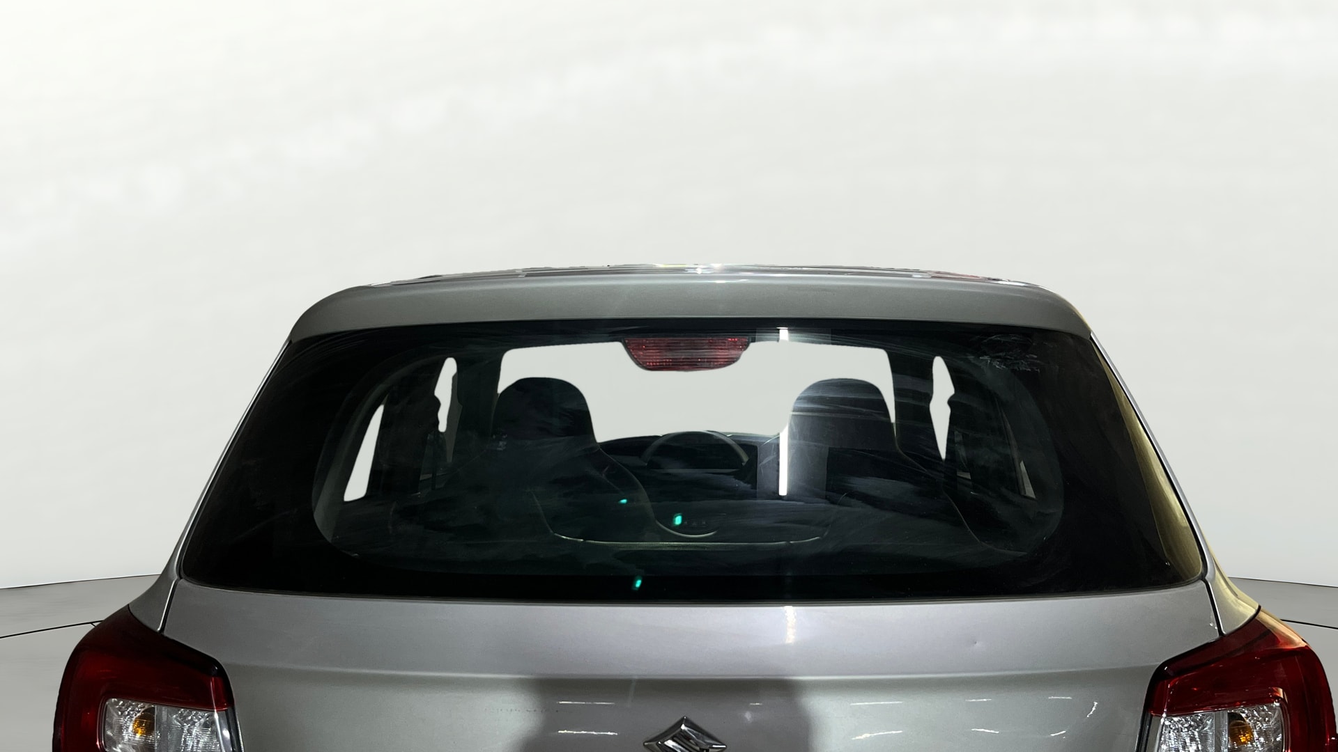 View 2021 Maruti Suzuki 1000 Base Variant Image 4 Used 2021 Maruti Suzuki 1000 Base Variant Image 4