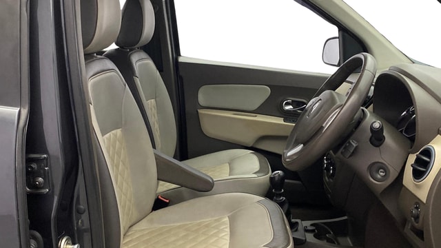 View Renault Lodgy Image 26 Used Renault Lodgy Image 26