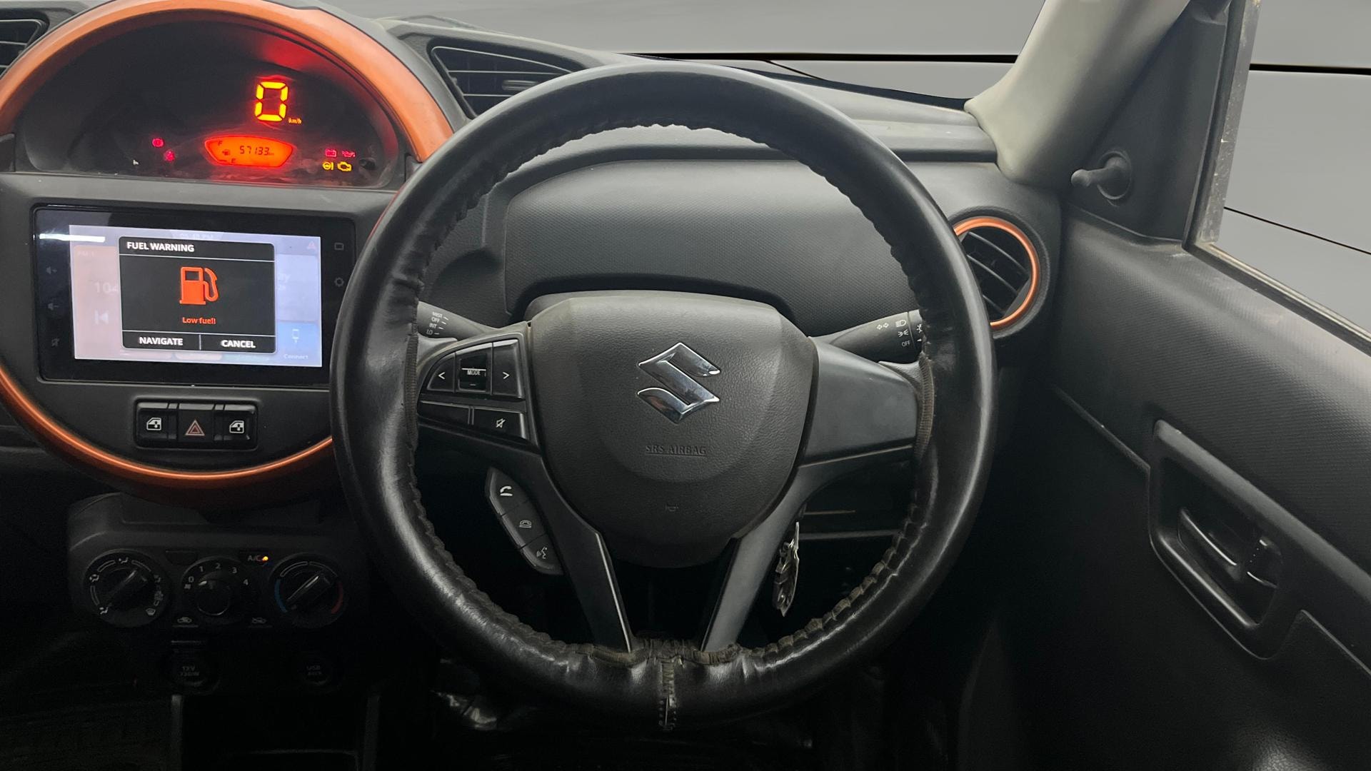 View 2020 Maruti Suzuki 1000 Base Variant Image 20 Used 2020 Maruti Suzuki 1000 Base Variant Image 20