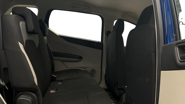 View Renault Triber Image 34 Used Renault Triber Image 34