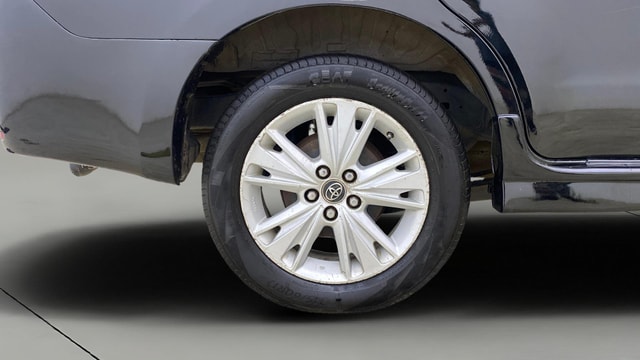 View Toyota Innova Crysta Image 25 Used Toyota Innova Crysta Image 25