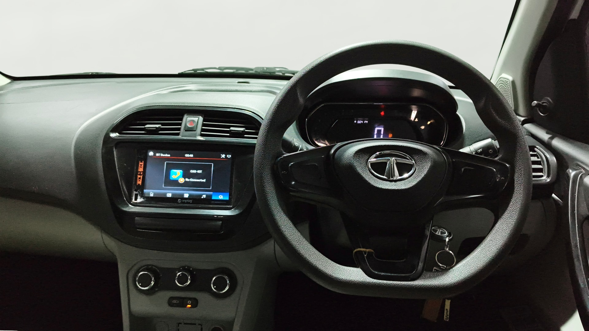 View 2020 Tata Tiago Revotorq XB Image 20 Used 2020 Tata Tiago Revotorq XB Image 20