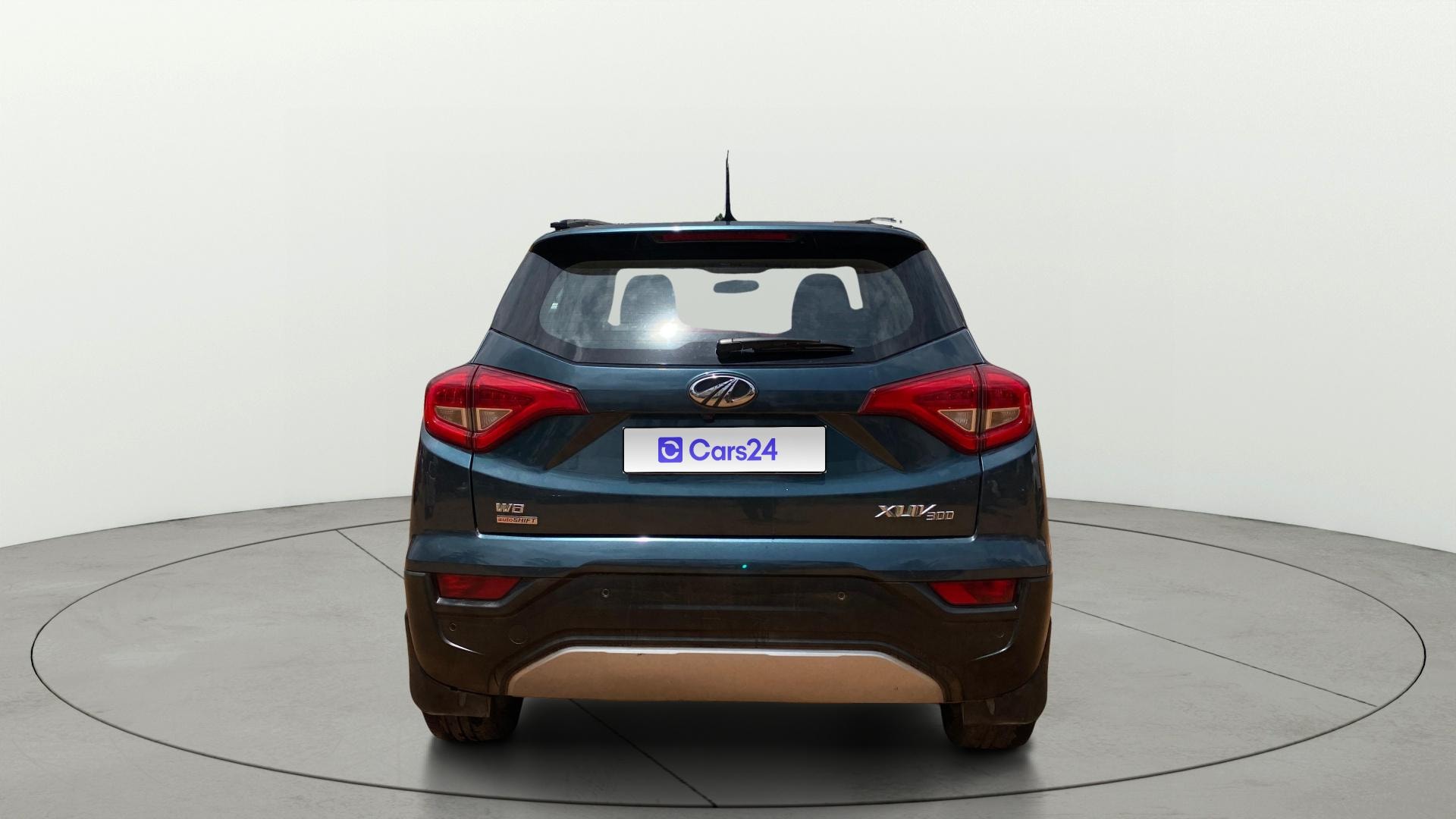 View 2019 Mahindra XUV300 W4 Petrol BS IV Image 41 Used 2019 Mahindra XUV300 W4 Petrol BS IV Image 41