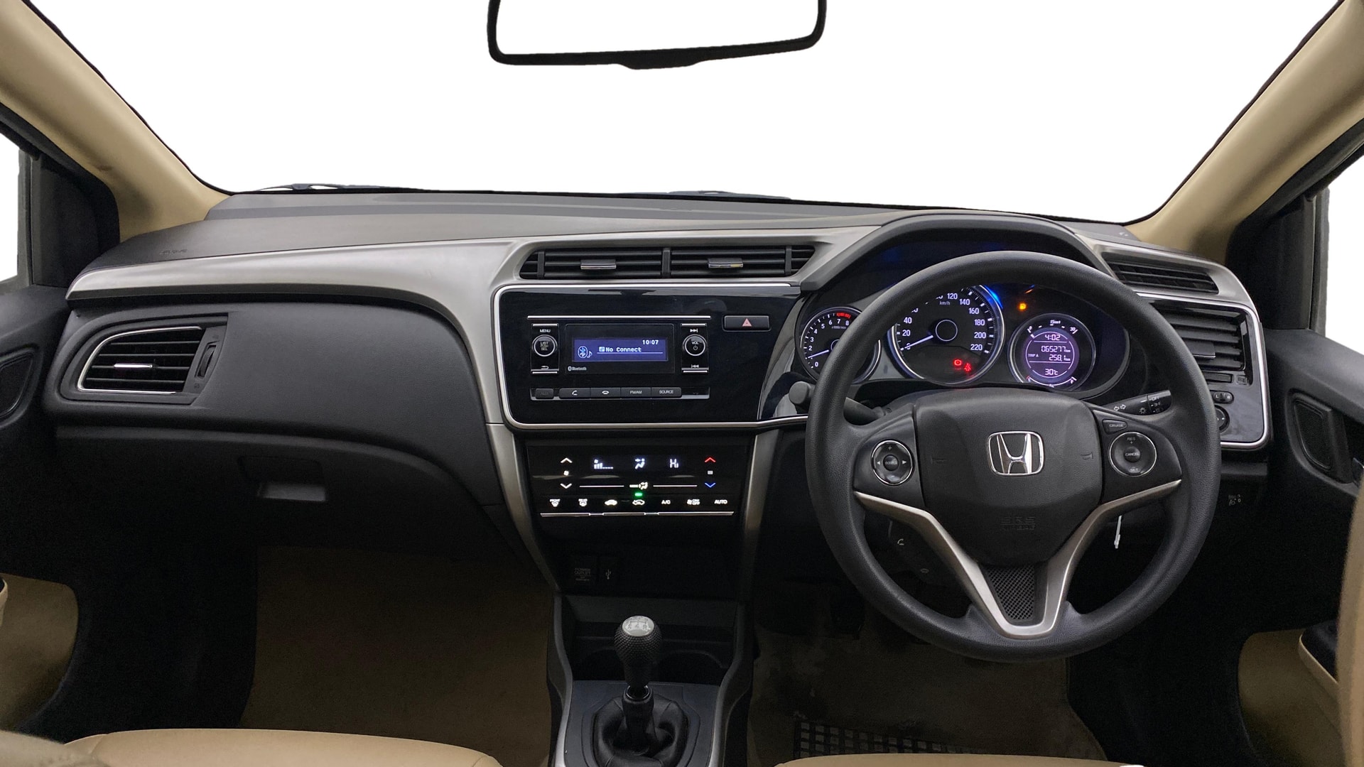 View 2018 Honda City ZX MT Diesel Anniversary Edition Image 16 Used 2018 Honda City ZX MT Diesel Anniversary Edition Image 16