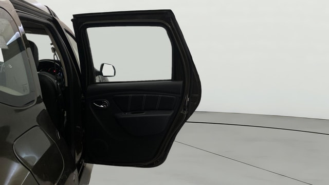 View Renault Duster Image 7 Used Renault Duster Image 7
